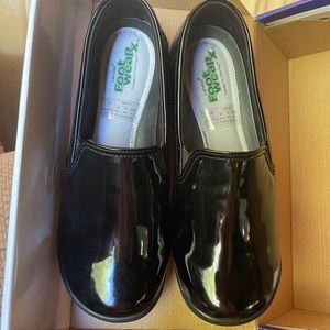 Landau Remedy Slip On Rx Shoes / Black / Size 9